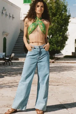 Classic Denim Cropped Jeans