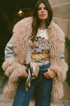 Coastline Cruisin' Shrunken Tee