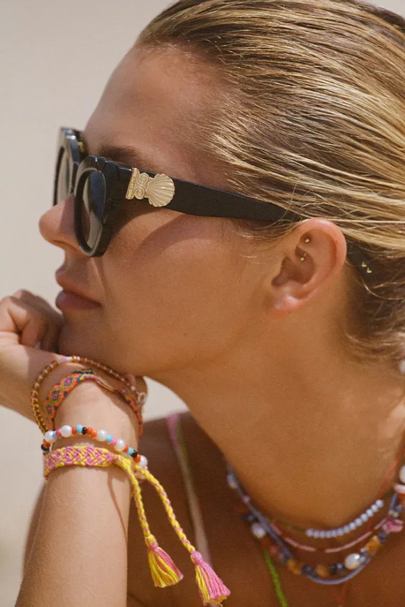 Marilyn with Solid Grey Lens