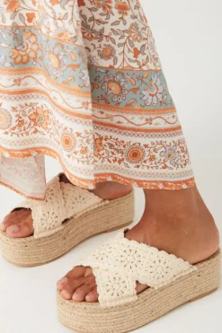 Sun Chaser Crochet Espadrille