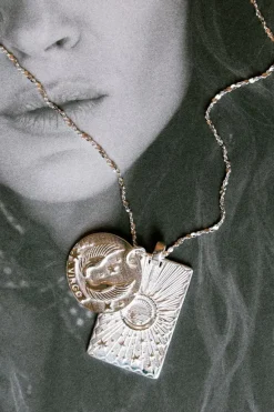 Virgo Stargazer Zodiac Necklace